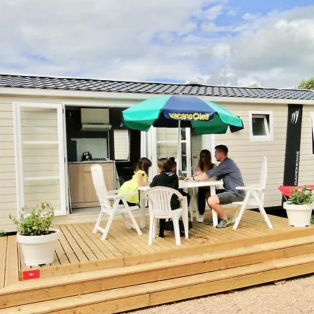 Campingplatz Aux Rives Du Soleil *