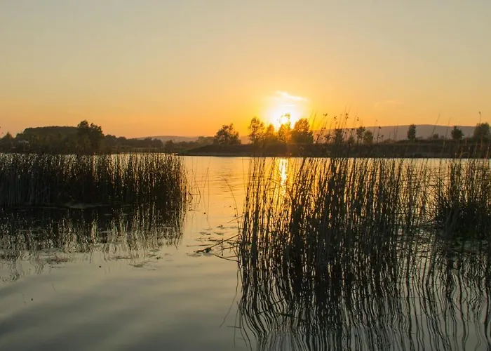 Aux Rives Du Soleil Parque de Campismo *