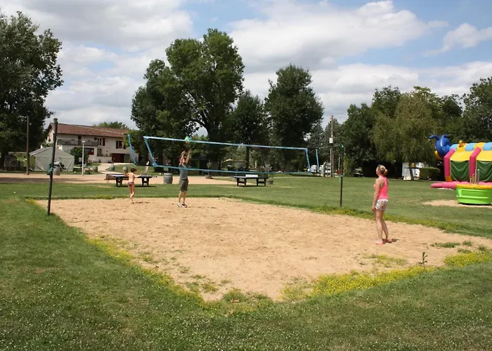 Parque de Campismo Aux Rives Du Soleil *